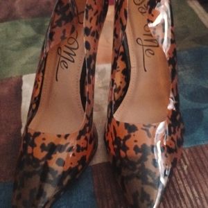 A see-through leopard stiletto shoes
